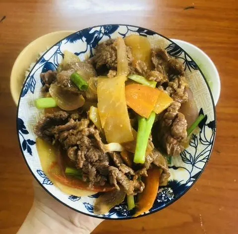 Hình ảnh Su Hào Xào Bò ( Ko Cơm )