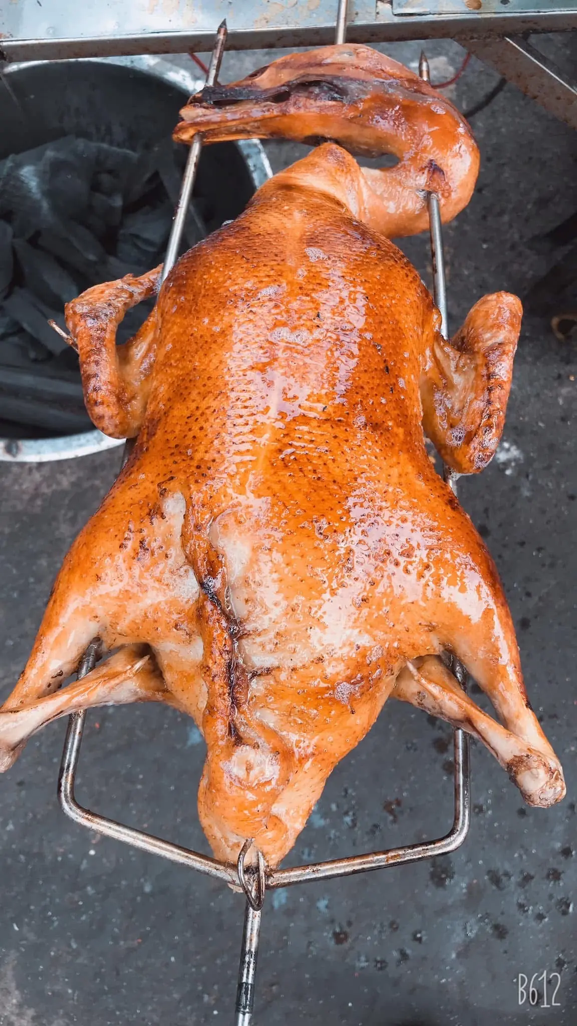 Hình ảnh Vịt nướng lá mắc mật