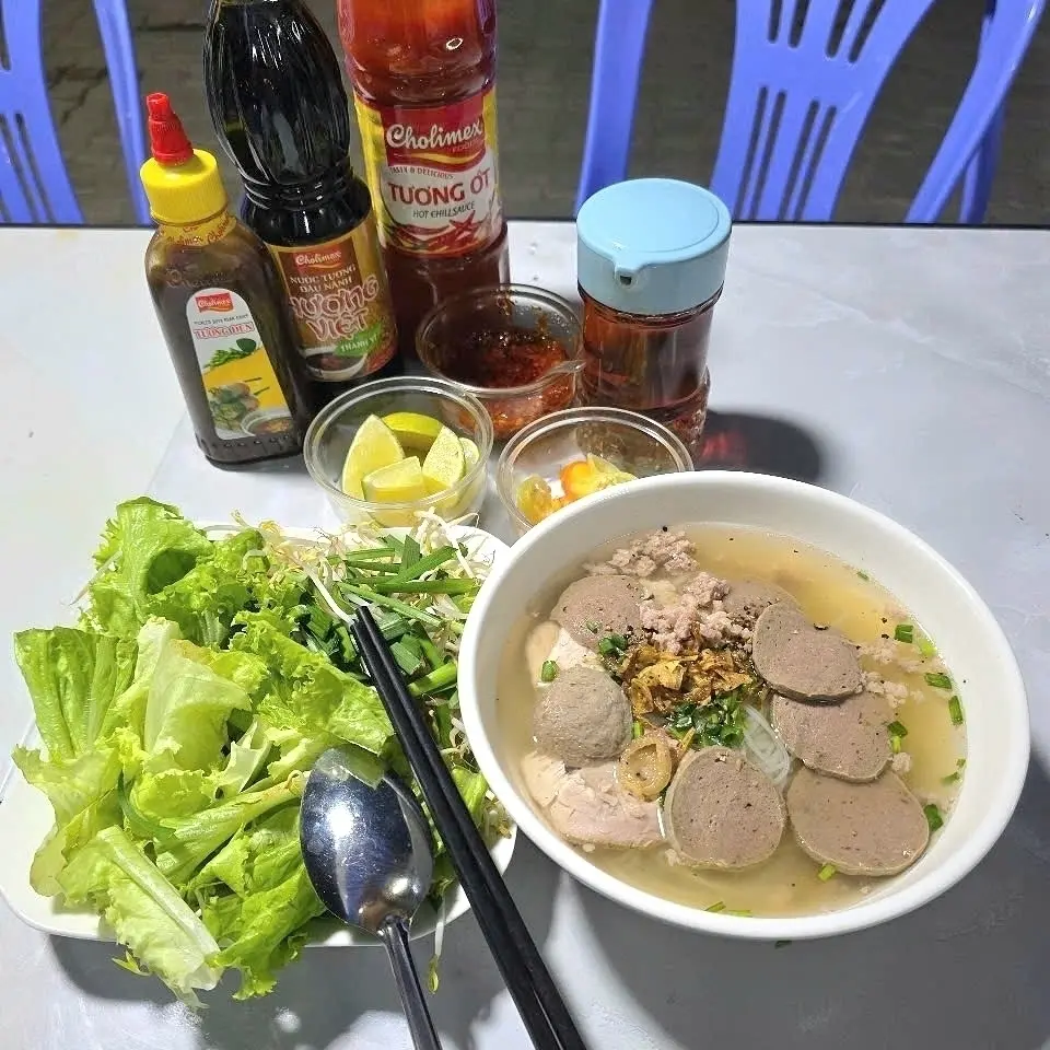 Hình ảnh Hủ tiếu bò viên