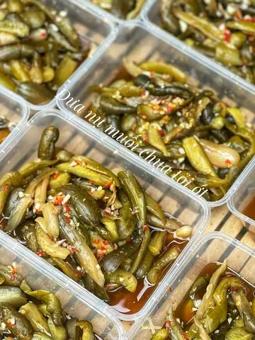 Hình ảnh Dưa Nụ Muối Chua Tỏi Ớt Ngâm Sốt Nước Tương 500g