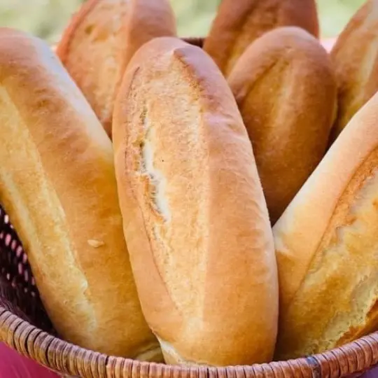 Hình ảnh Bánh Mì Thêm