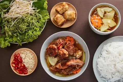 Hình ảnh Bún chả miếng