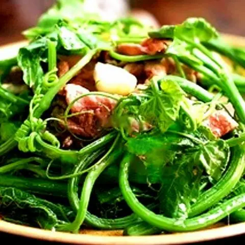 Hình ảnh Đọt su xào bò