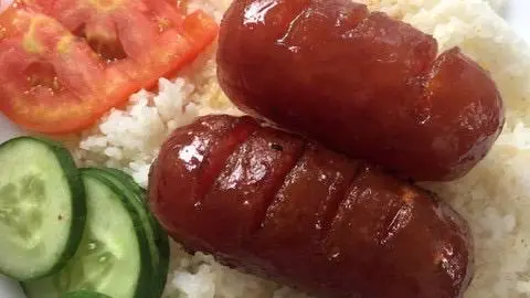 Hình ảnh Cơm Lạp xưởng tươi
