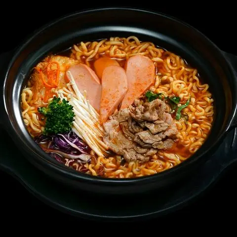 Hình ảnh MÌ CAY BÒ MỸ