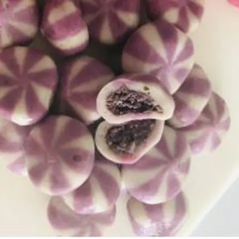 Hình ảnh Bánh bao răng mực - 5 viên