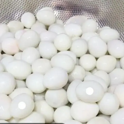 Hình ảnh trứng cút thêm / trứng