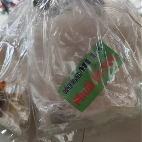 Hình ảnh Bánh tráng muối ớt sệt