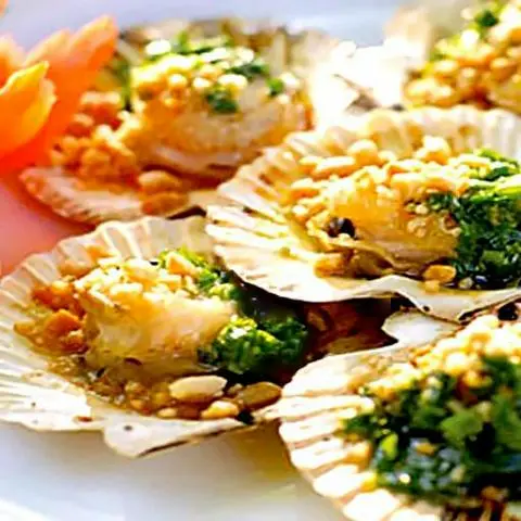 Hình ảnh Sò Điệp Nướng Mỡ Hành