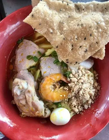 Hình ảnh Mì quảng gà l