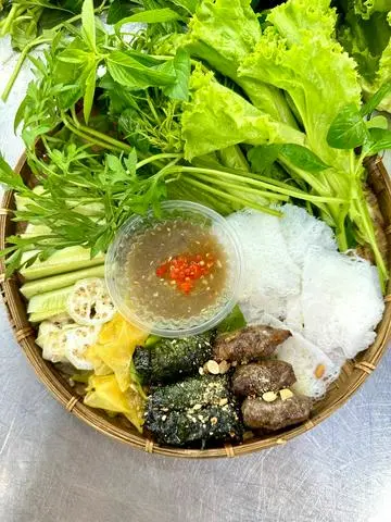 Hình ảnh  2 phần - mix 2 loại bò ( 12 cuốn )