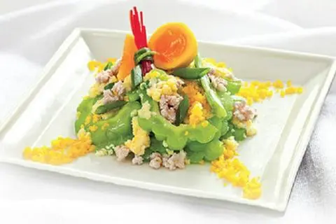 Hình ảnh Cơm bò xào khổ qua