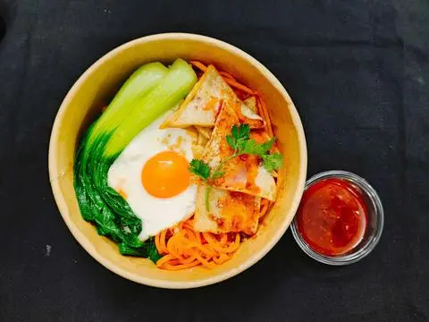Hình ảnh MÌ TRỘN CHẢ CÁ HQ