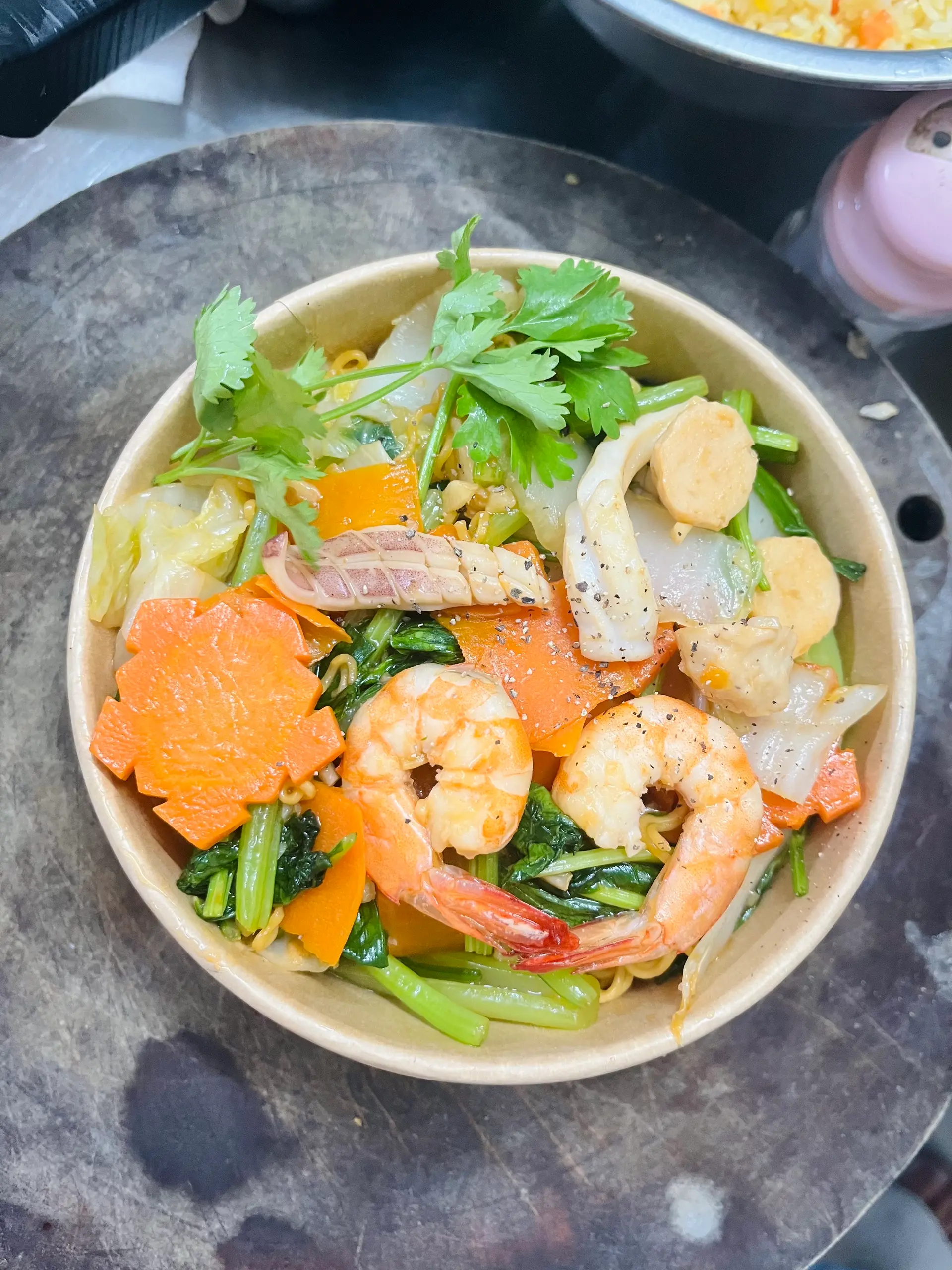 Hình ảnh Mì xào hải sản