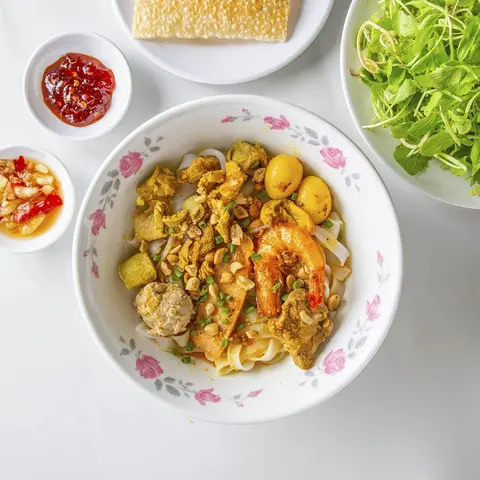Hình ảnh Mì Quảng Đặc Biệt ba Anh Em