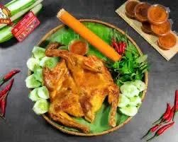 Hình ảnh Gà nướng mắm nhĩ + 1 cây cơm lam 
