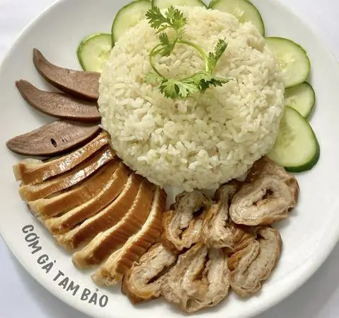 Hình ảnh Cơm phá lấu