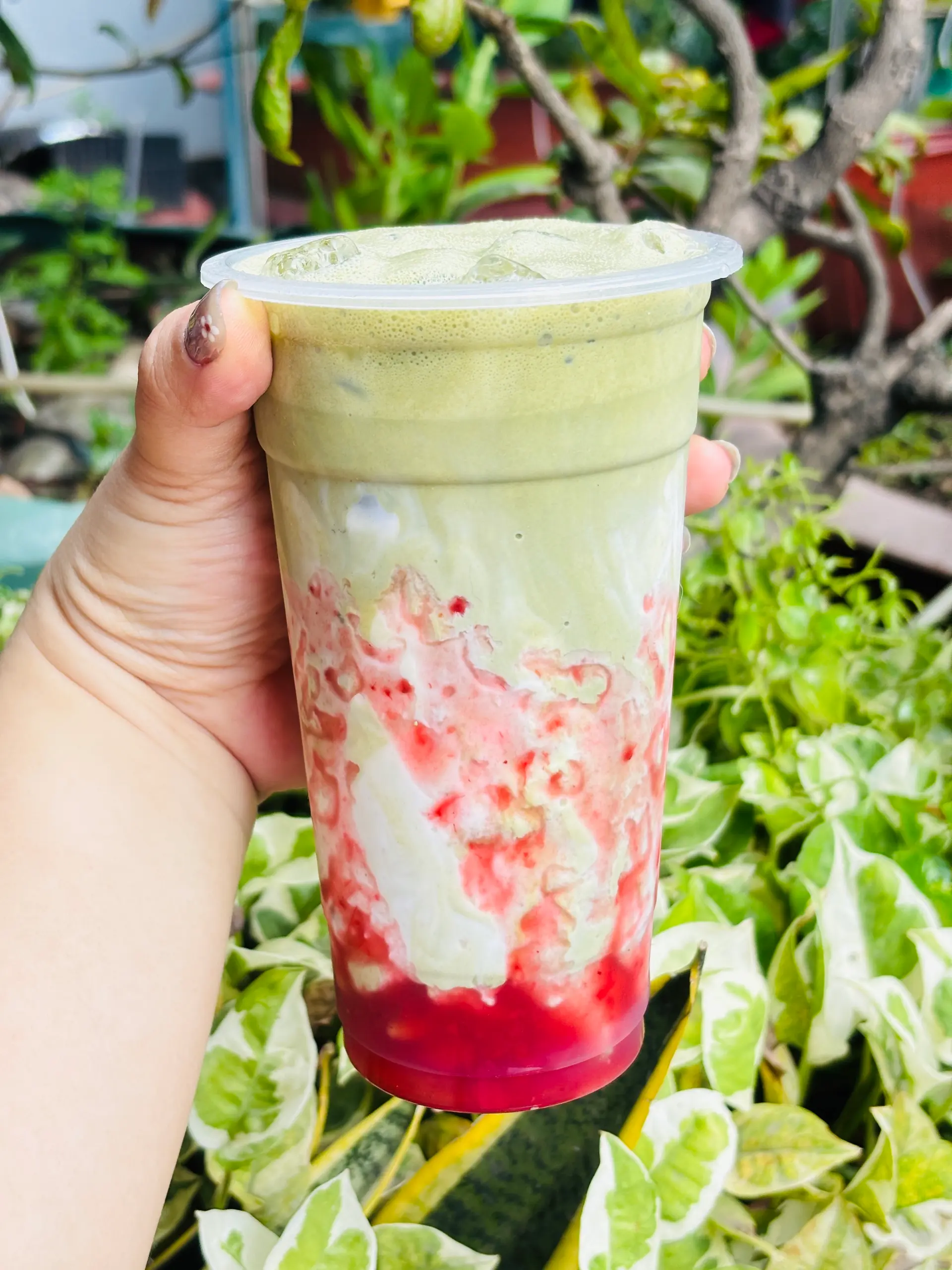 Hình ảnh Matcha Latte Dâu 700ml