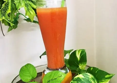 Hình ảnh Nước ép cà rốt + thơm