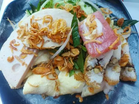 Hình ảnh Bánh Ướt Trứng Gà