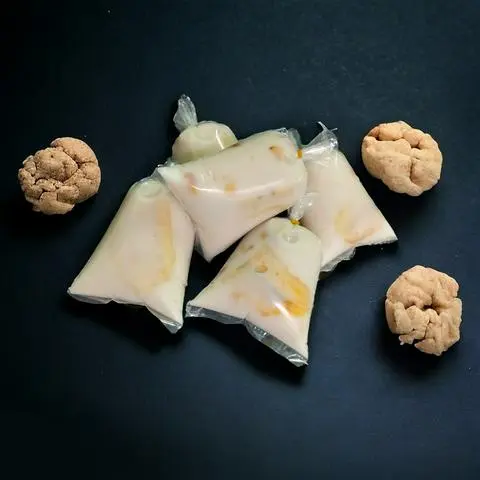 Hình ảnh Combo 4 Kem chuối túi