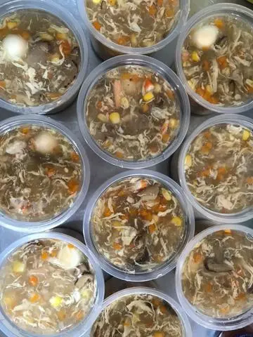 Hình ảnh súp cua tôm hộp lớn 