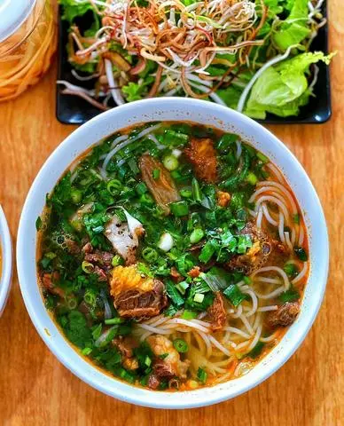 Hình ảnh bún bò hầm
