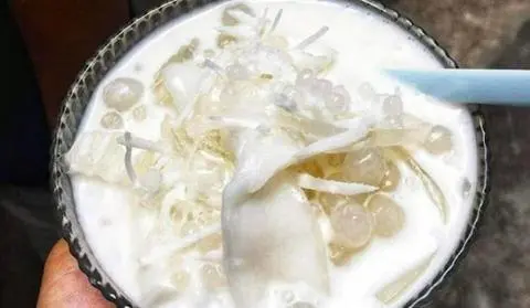 Hình ảnh Chè Dừa Dầm