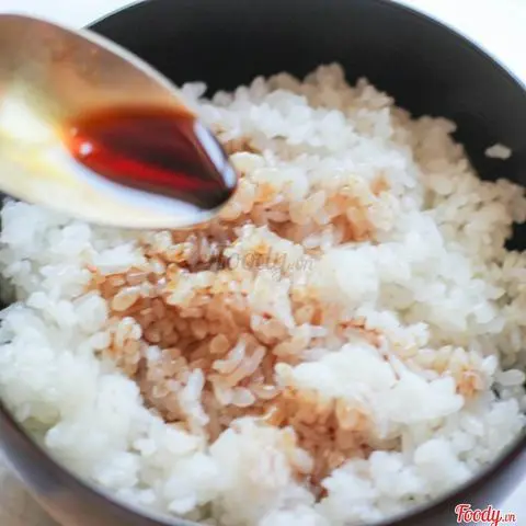 Hình ảnh Cơm trộn thêm