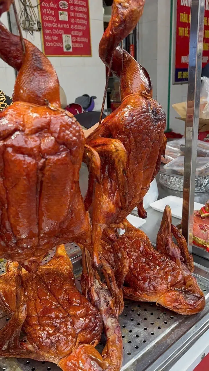 Hình ảnh Vịt quay móc mật Thất Khê