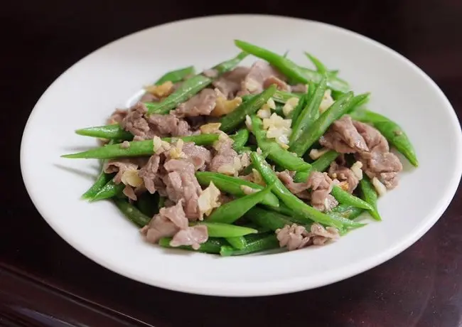 Hình ảnh Cơm Bò Xào Đậu Que