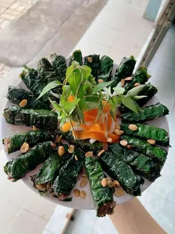 Hình ảnh Bò Lá Lốt Bún Rau Sống Mắm Nêm - 9 Cuốn