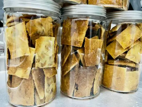 Hình ảnh Bánh ngói hạnh nhân 
