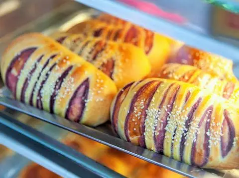 Hình ảnh BÁNH MÌ KHOAI MÔN 
