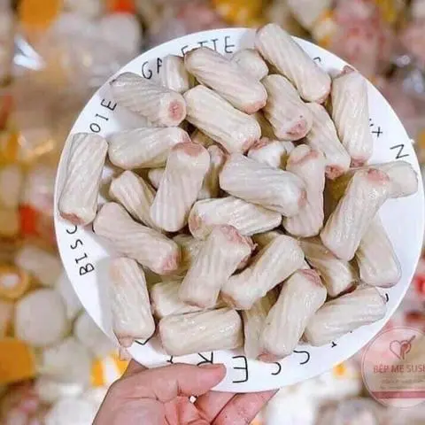 Hình ảnh Mực Xoắn Xúc Xích -4 viên 