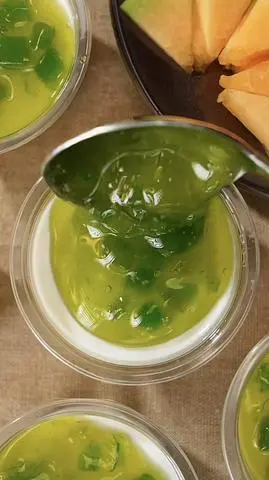 Hình ảnh Panna cotta dưa lưới
