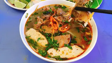 Hình ảnh Bún Bò Nạm Chả