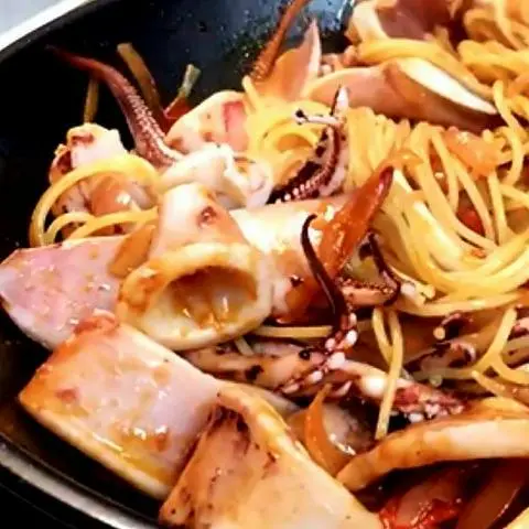 Hình ảnh Mỳ xào mực