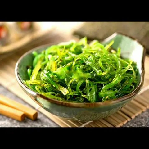 Hình ảnh Rong biển trộn mè