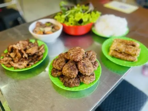 Hình ảnh Bún Chả Hà Nội - ( Chả Viên )