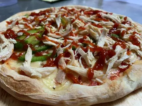 Hình ảnh Pizza Gà BBQ ( L )