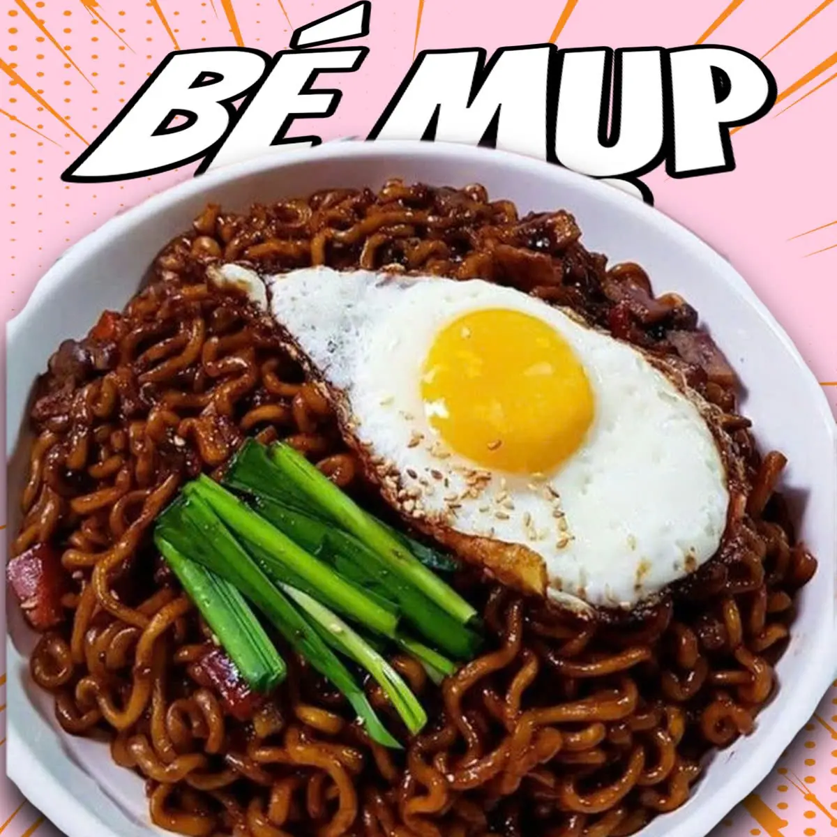 Hình ảnh Mì tương đen - trứng ốp la