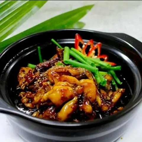Hình ảnh Ếch thêm 2 con