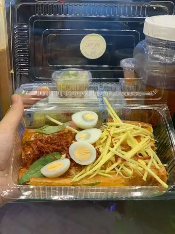 Hình ảnh Combo Bánh Tráng Trộn + Bánh tráng Cuộn