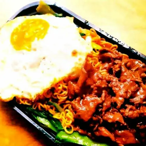 Hình ảnh Combo mì xào bò trứng - coca
