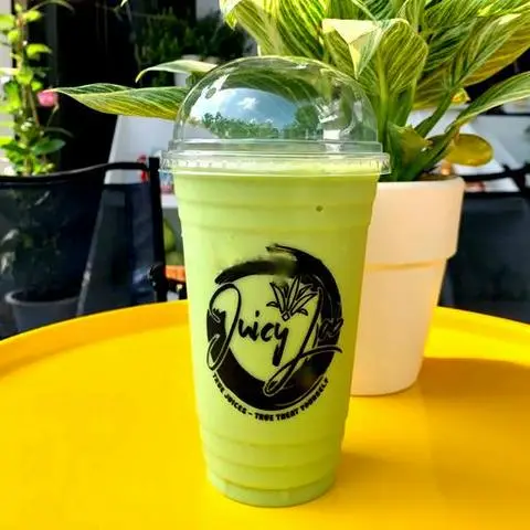 Hình ảnh V3 smoothie bó xôi - chuối - bột matcha - mật ong - sữa hạnh nhân