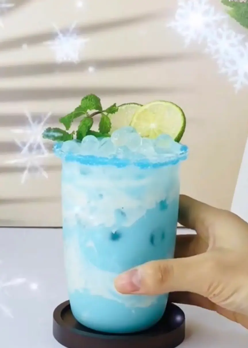 Hình ảnh Sữa chua biển xanh