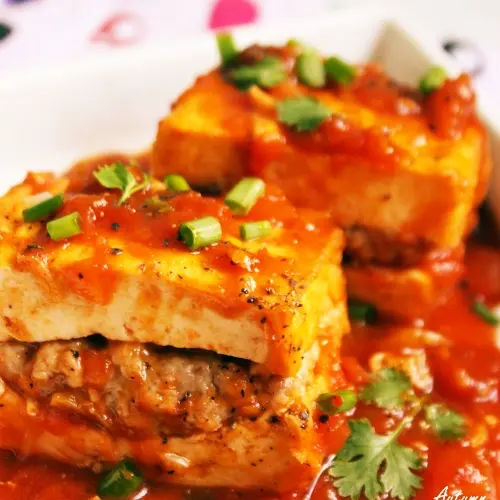 Hình ảnh Đậu hũ dồn thịt sốt cà ( chưa bao gồm cơm canh nhé)