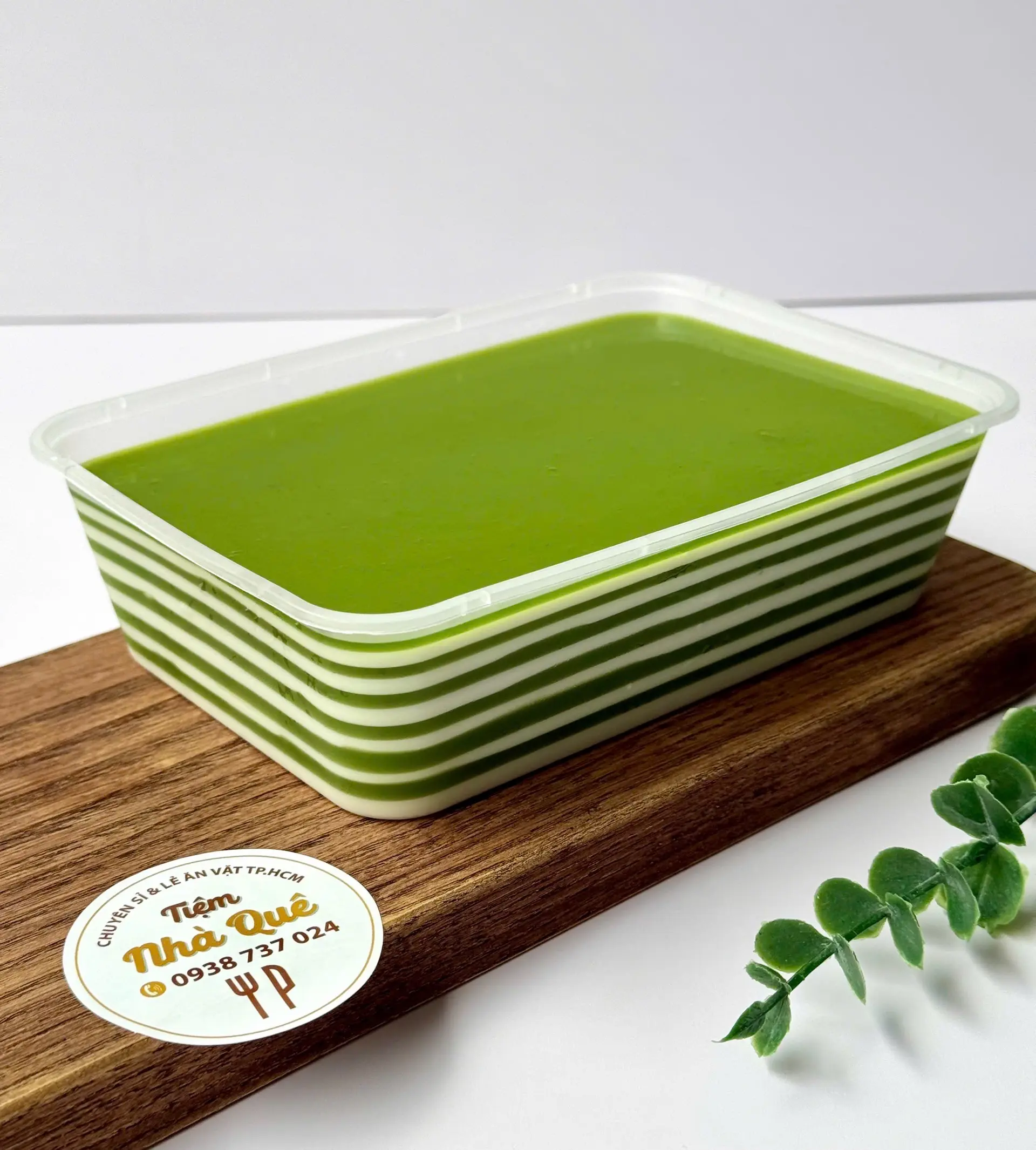 Hình ảnh Rau Câu Ngàn Lớp Lá Dứa | 600g