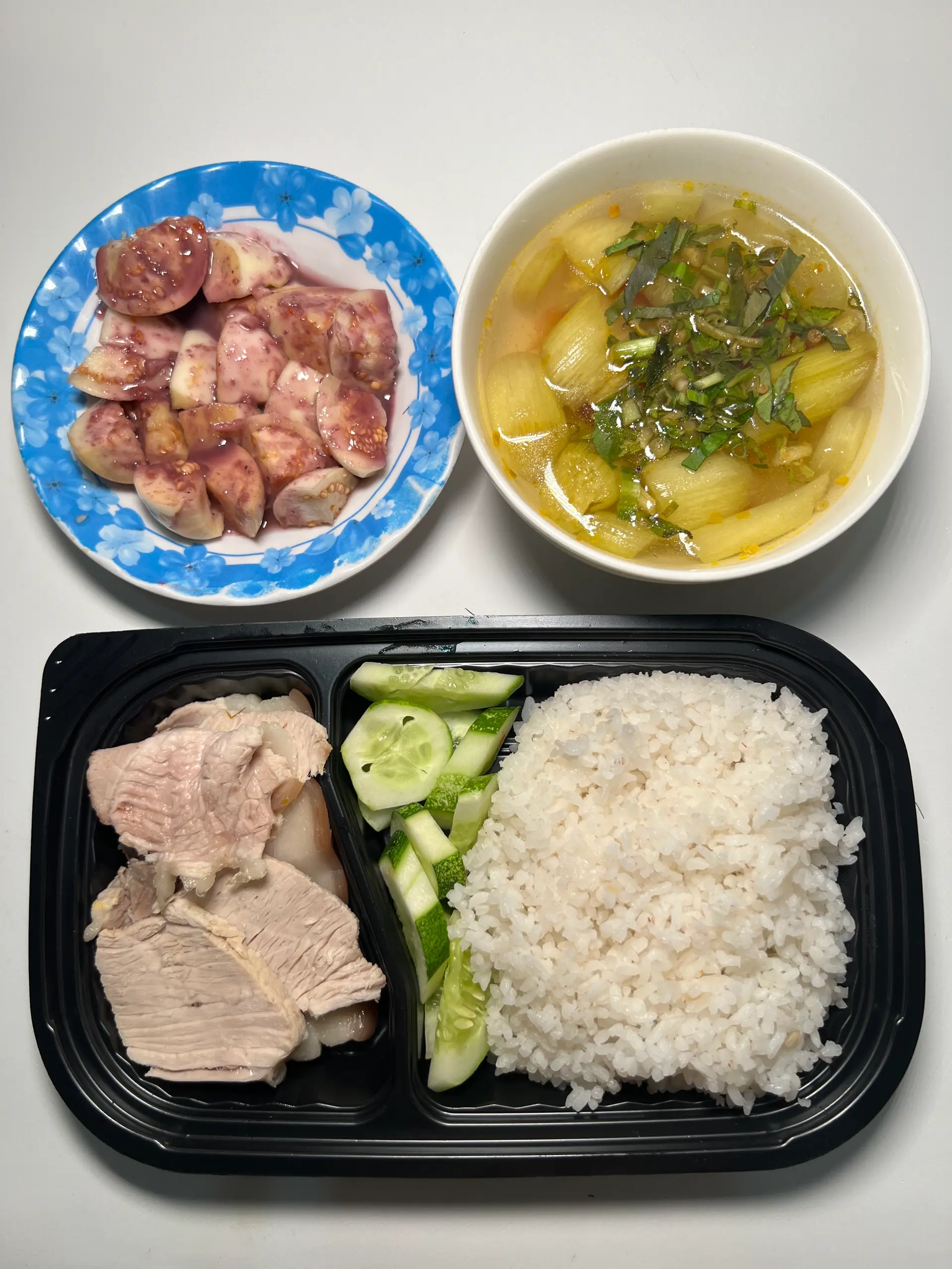 Hình ảnh Combo Cơm Thịt Luộc + Canh Khổ Qua 